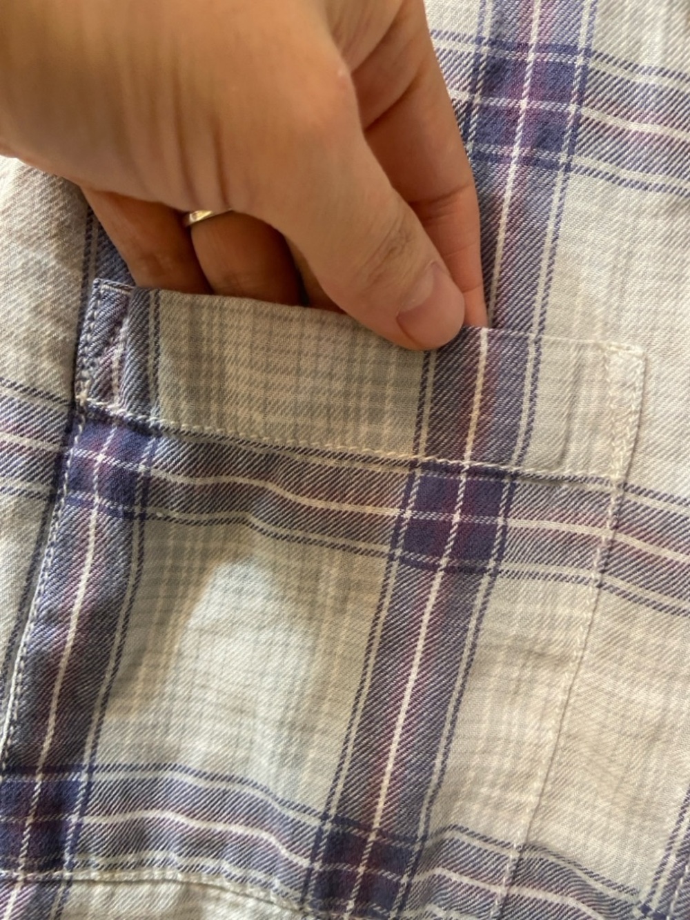 🦫 Roots Button Down - Picture 5 of 6
